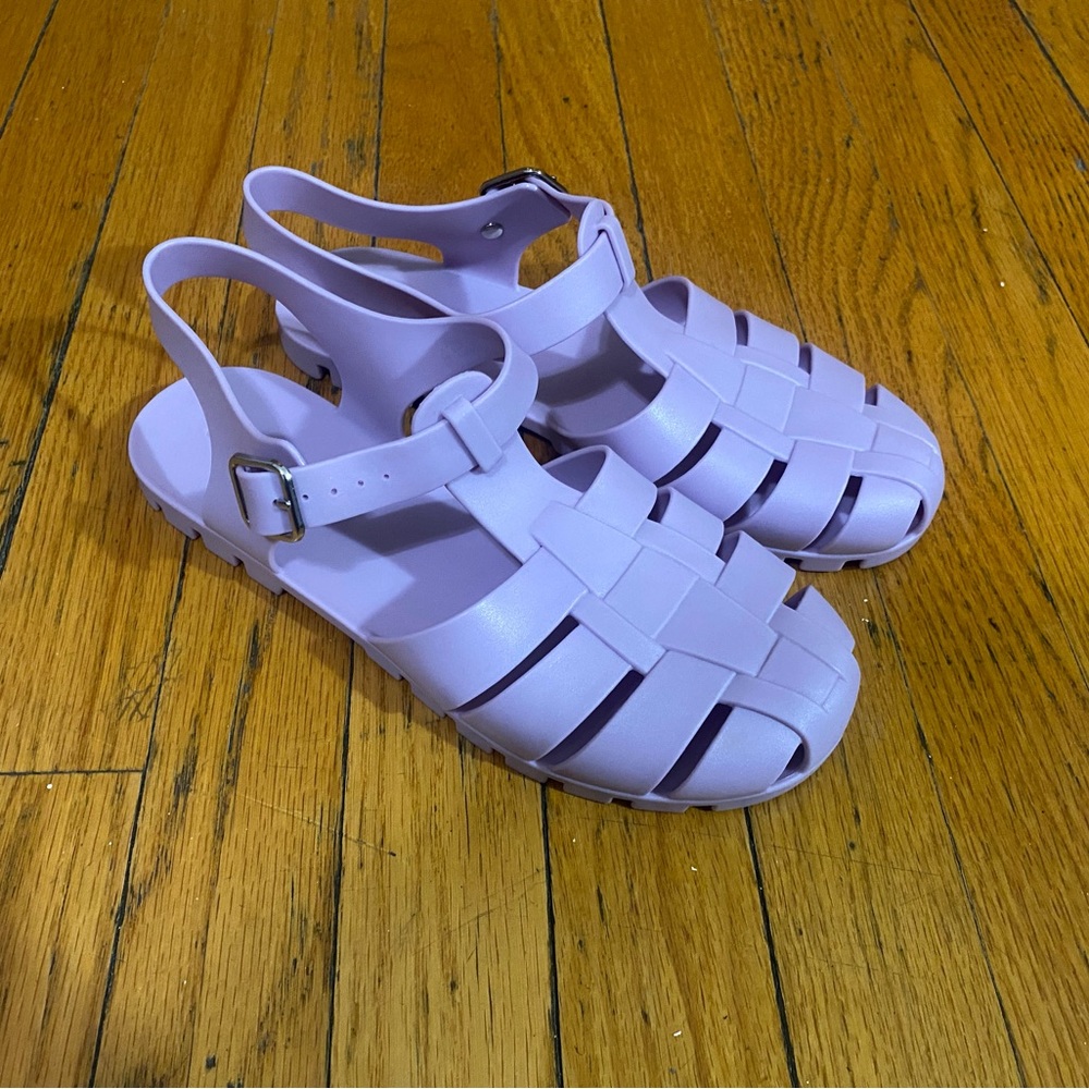 NWOT Lavender sandals by Old Navy